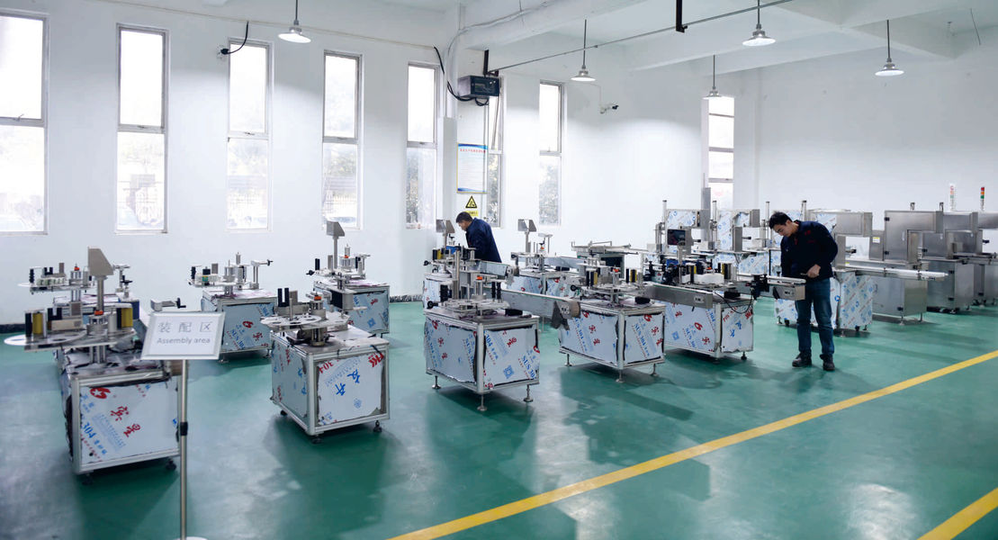 Suzhou Lingyao Intelligent Equipment Co., Ltd. linea di produzione del fabbricante