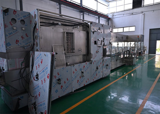 Acquistare 5-25 ml Vial liquido di riempimento macchina, lavaggio, asciugatura, riempimento e sigillamento macchine Alta precisione di riempimento e capacità di uscita stabile, GMP Standard fabbricazione online