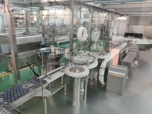 Acquistare Linea di riempimento del flaconcino con liquido completamente automatica per bottiglie di vetro e plastica da 30 a 500 ml con copertura di sicurezza avanzata fabbricazione online