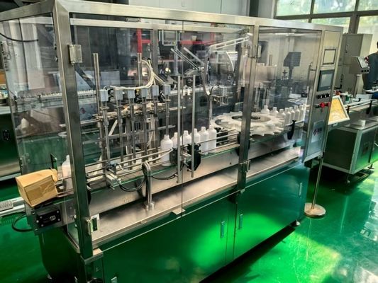 Acquistare Riempitrice automatica di liquidi per cosmetici e prodotti chimici quotidiani (30-500 ml)Servodosaggio antischiuma e copertura di azoto per formulazioni premium fabbricazione online