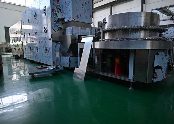 Apparecchiature per il riempimento di flaconcini per 2-30 ml di radiofarmaci Crimping in alluminio e plastica, linea di lavorazione sterile certificata GMP