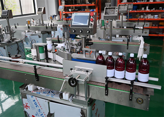 Un buon prezzo. Sistema di controllo PLC Macchina di etichettatura piatta automatica per 300-500 bottiglie/min in linea