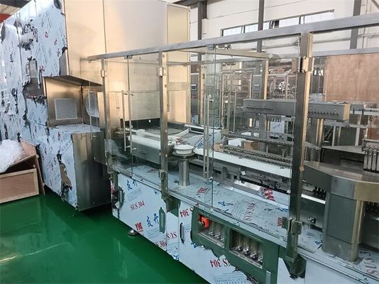 Un buon prezzo. Macchina automatizzata di riempimento e sigillamento delle fiale per riempimento del siero, precisione 1-20 ml per la produzione farmaceutica sterile in linea
