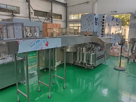 Un buon prezzo. Macchina automatizzata di riempimento e sigillamento di ampule sterili con tecnologia di pompa in ceramica, bassa rottura e produzione ad alta velocità in linea
