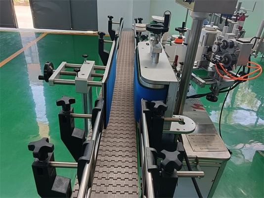 Un buon prezzo. Velocità di etichettatura 300-500 bottiglie/min Macchina di etichettatura farmaceutica per un processo di etichettatura veloce in linea