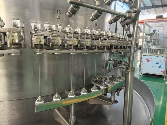 Un buon prezzo. Macchina di riempimento e sigillamento di fiale di precisione per soluzioni iniettabili di proteine ricombinanti 600BPM Capacità e conformità alle GMP in linea