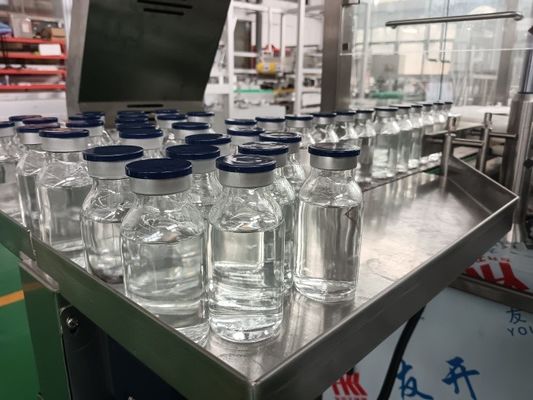 Imbottigliatrice automatica personalizzata per liquidi (30-500 ml)Configurazioni di pompe modulari e copertura di azoto per strutture agili multiprodotto
